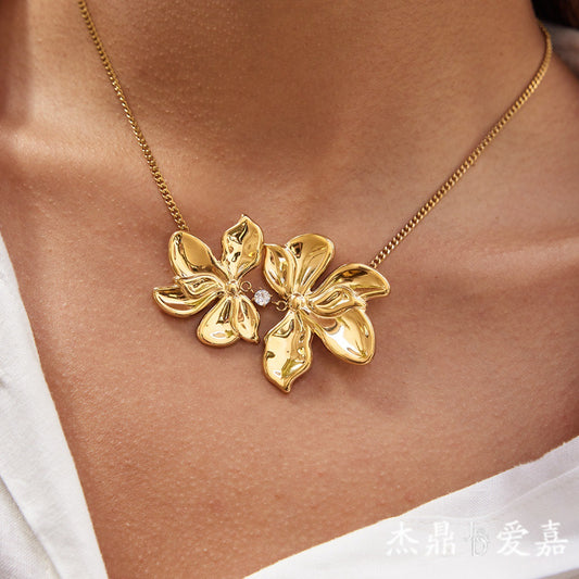 Floral Long Sweater Necklace