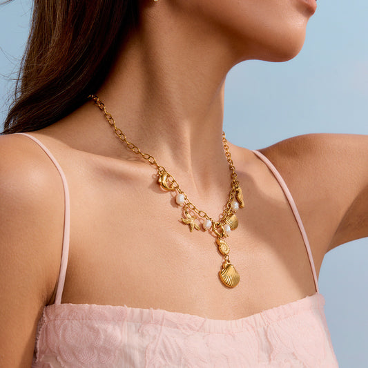 Stainless steel 18k gold-plated shell and pearl pendant necklace