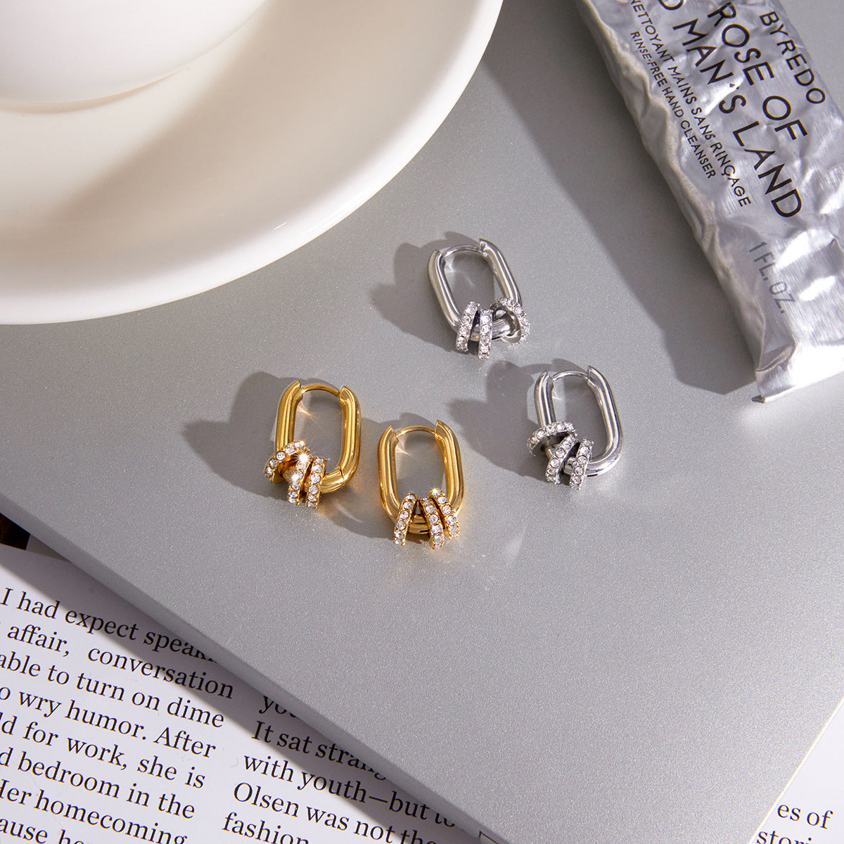 Minimalist Rhinestone U-Earrings