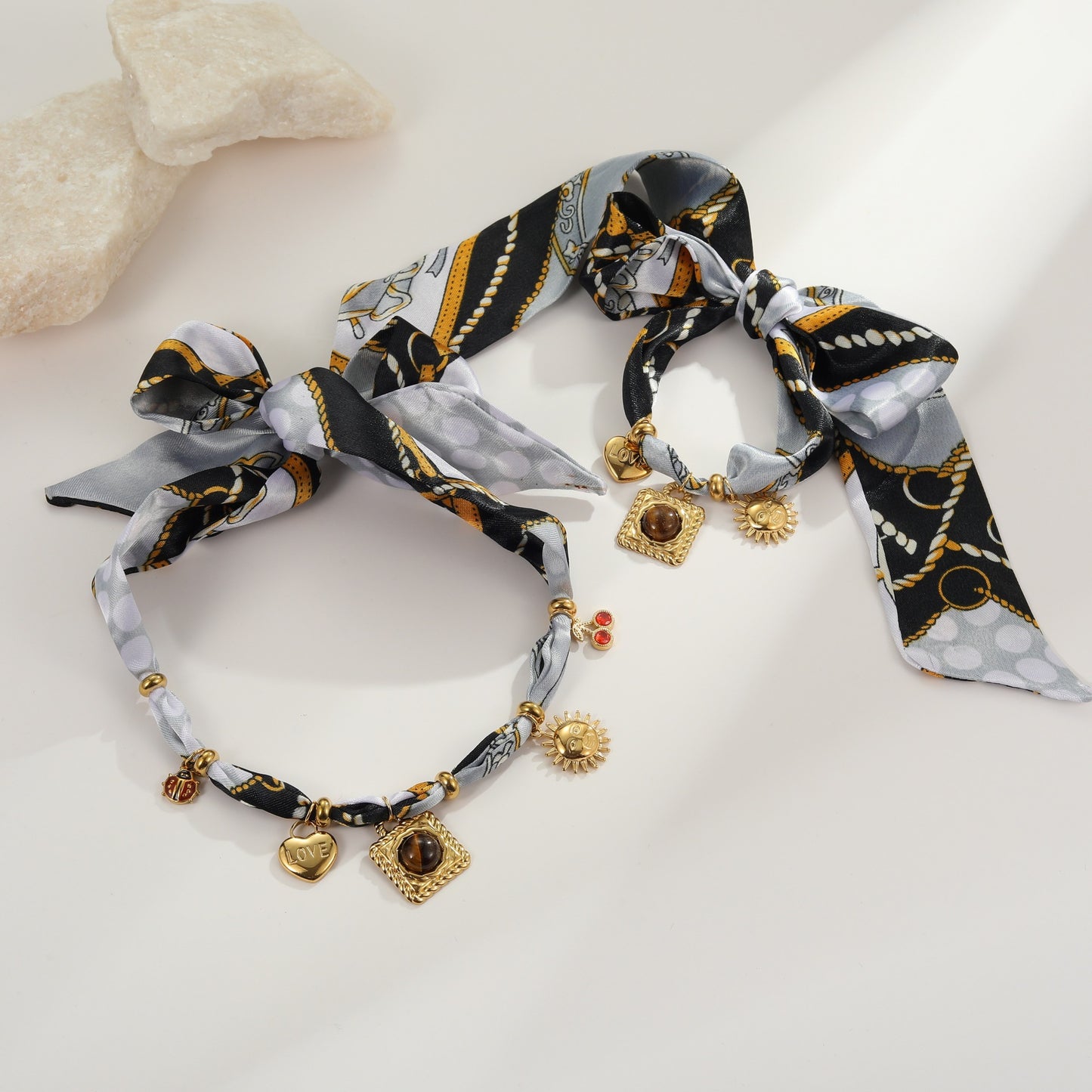 Vintage Scarf Tiger's Eye Pendant Necklace Set