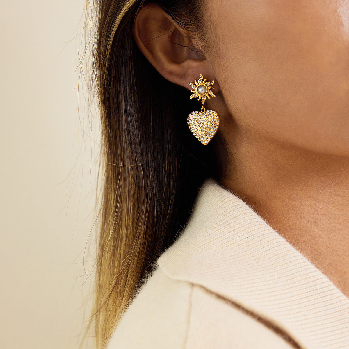 Pearl & Rhinestone Heart Earrings