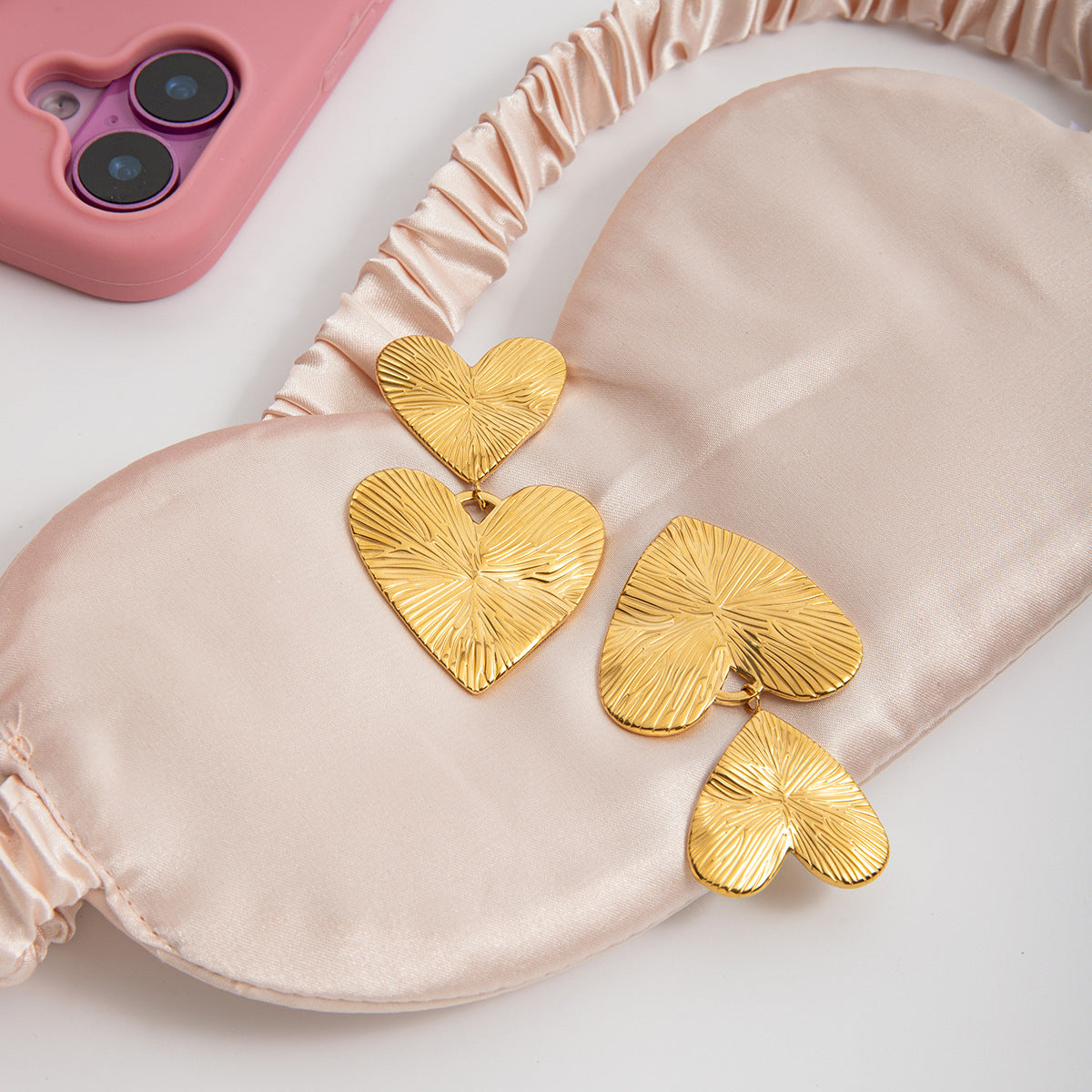 Ribbed Love Heart Pendant Earrings