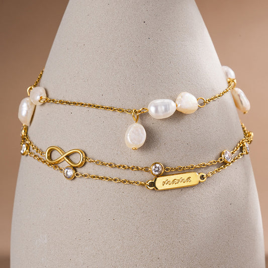Minimalist Pearl Charm Bracelet