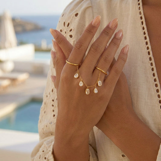 Minimalist Link Ring with Tassel