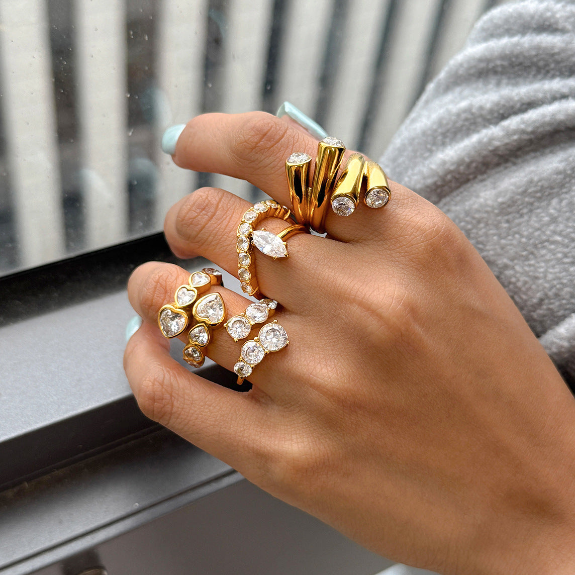Minimalist Cubic Zirconia Wrap Ring