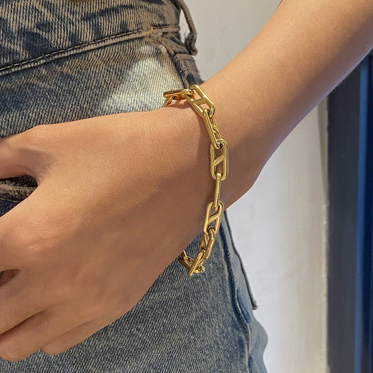 Stainless steel 18k gold-plated chain bracelet