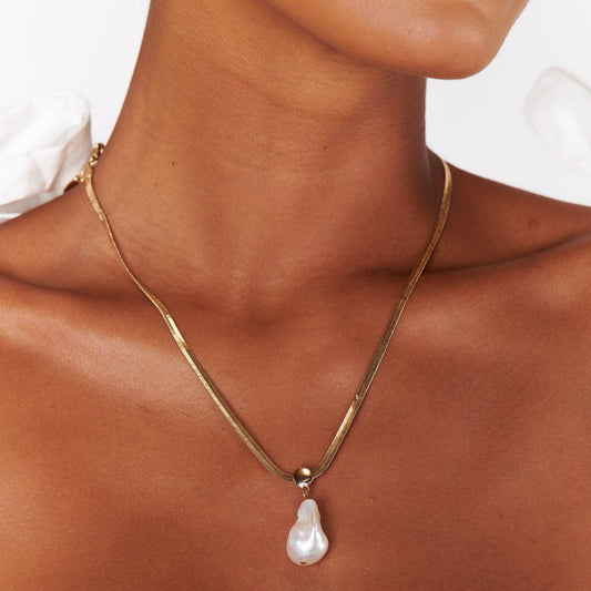 Stainless steel 18k gold-plated irregular pearl pendant neclace