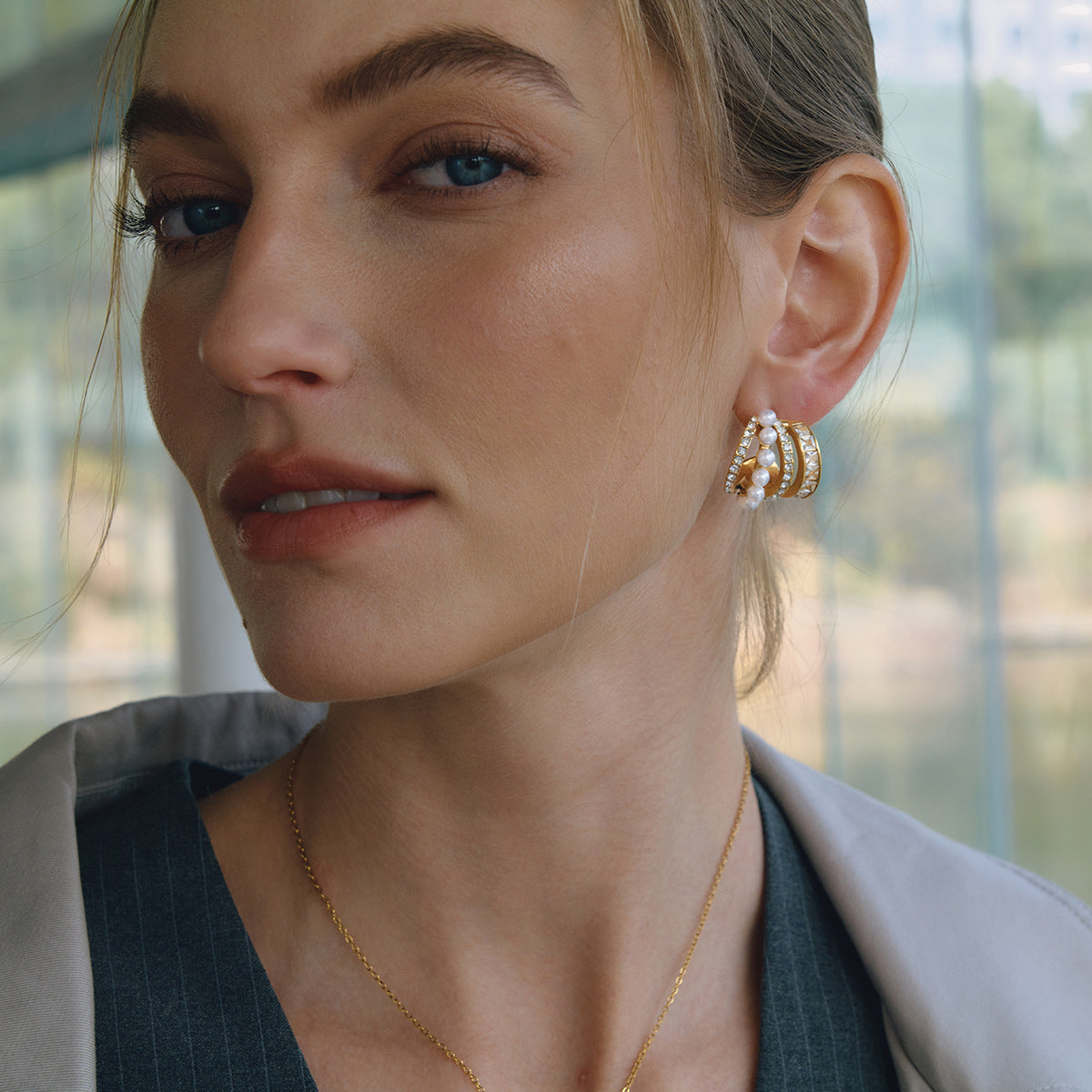Minimalist Pearl Hoop Earrings