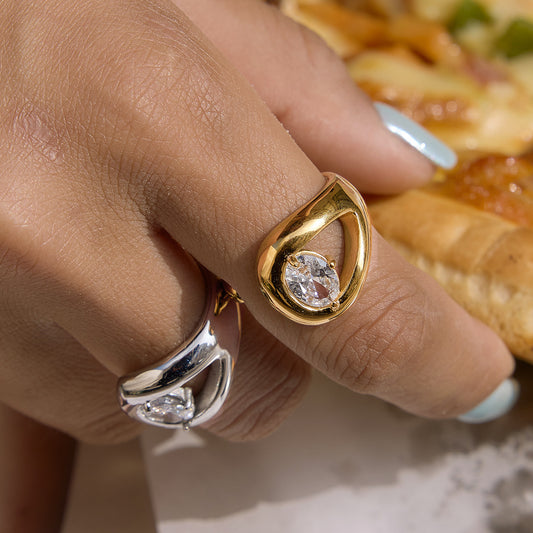 Minimalist Oval Solitaire Ring