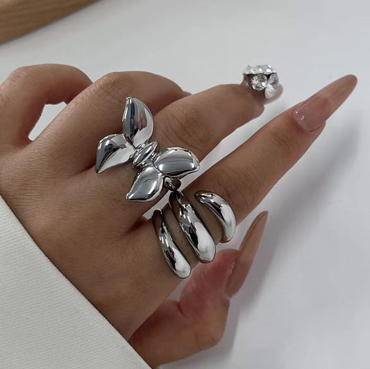 Stainless steel 18k gold-plated bow tie ring