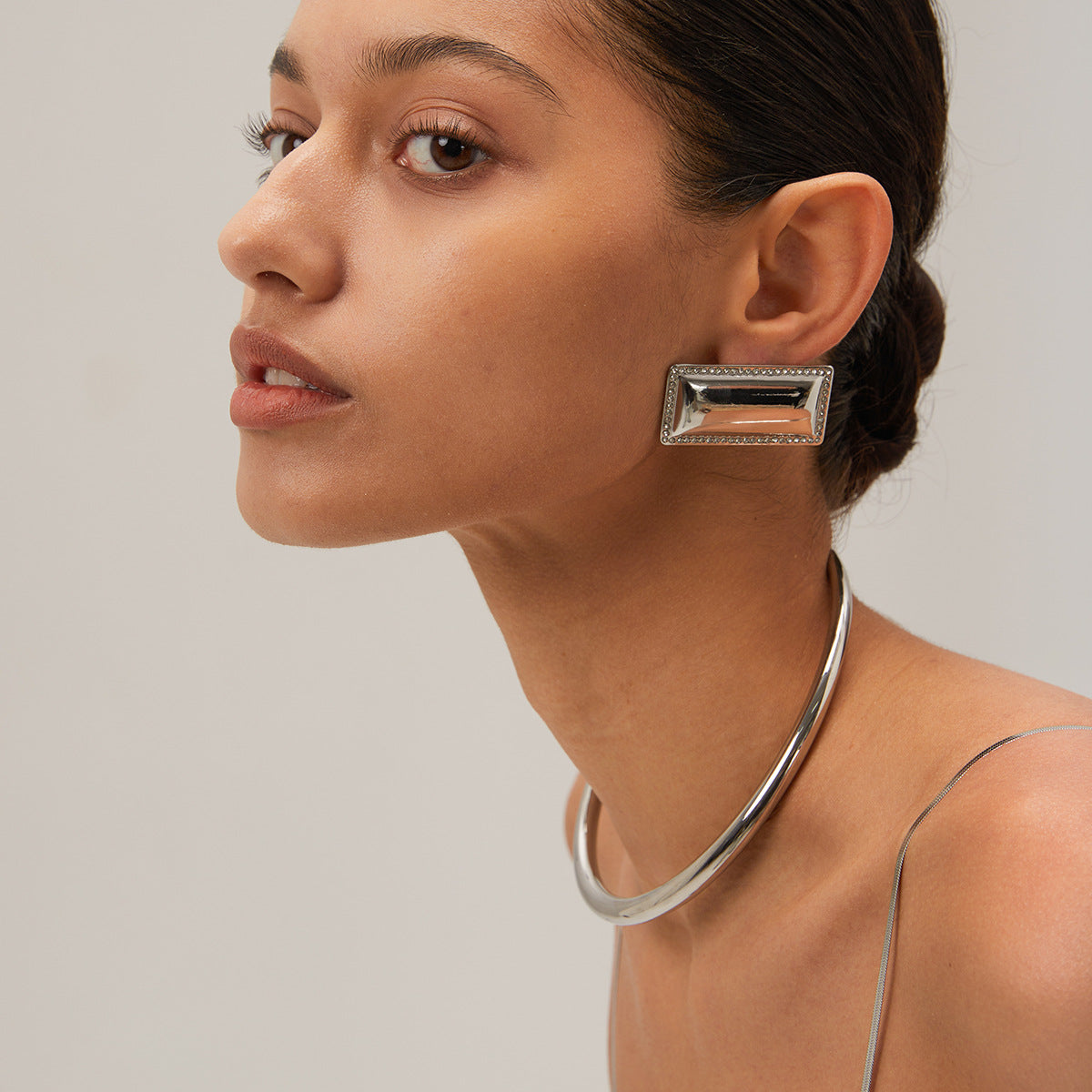 Stainless steel 14k gold-plated plain choker