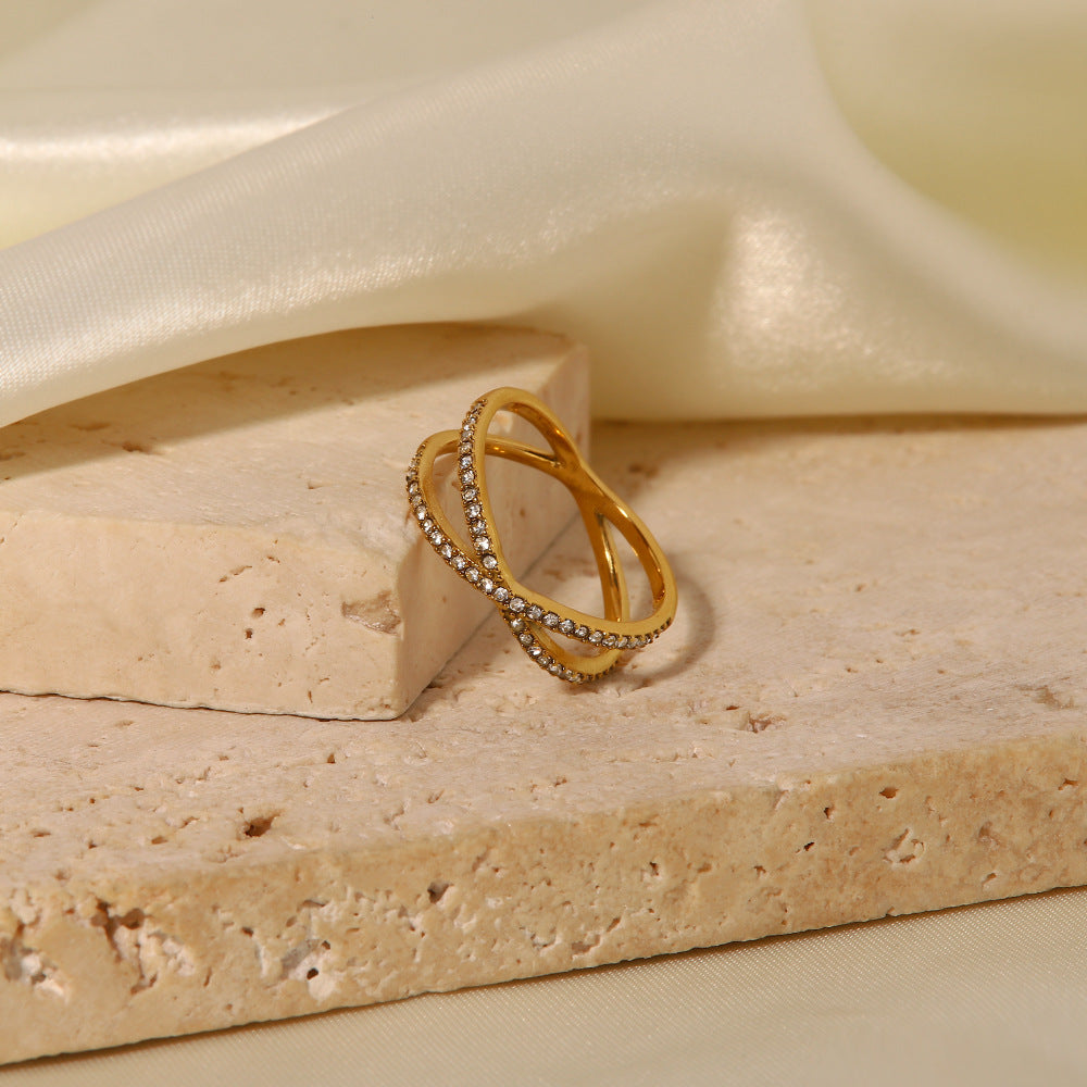 Waterproof Criss-Cross Ring