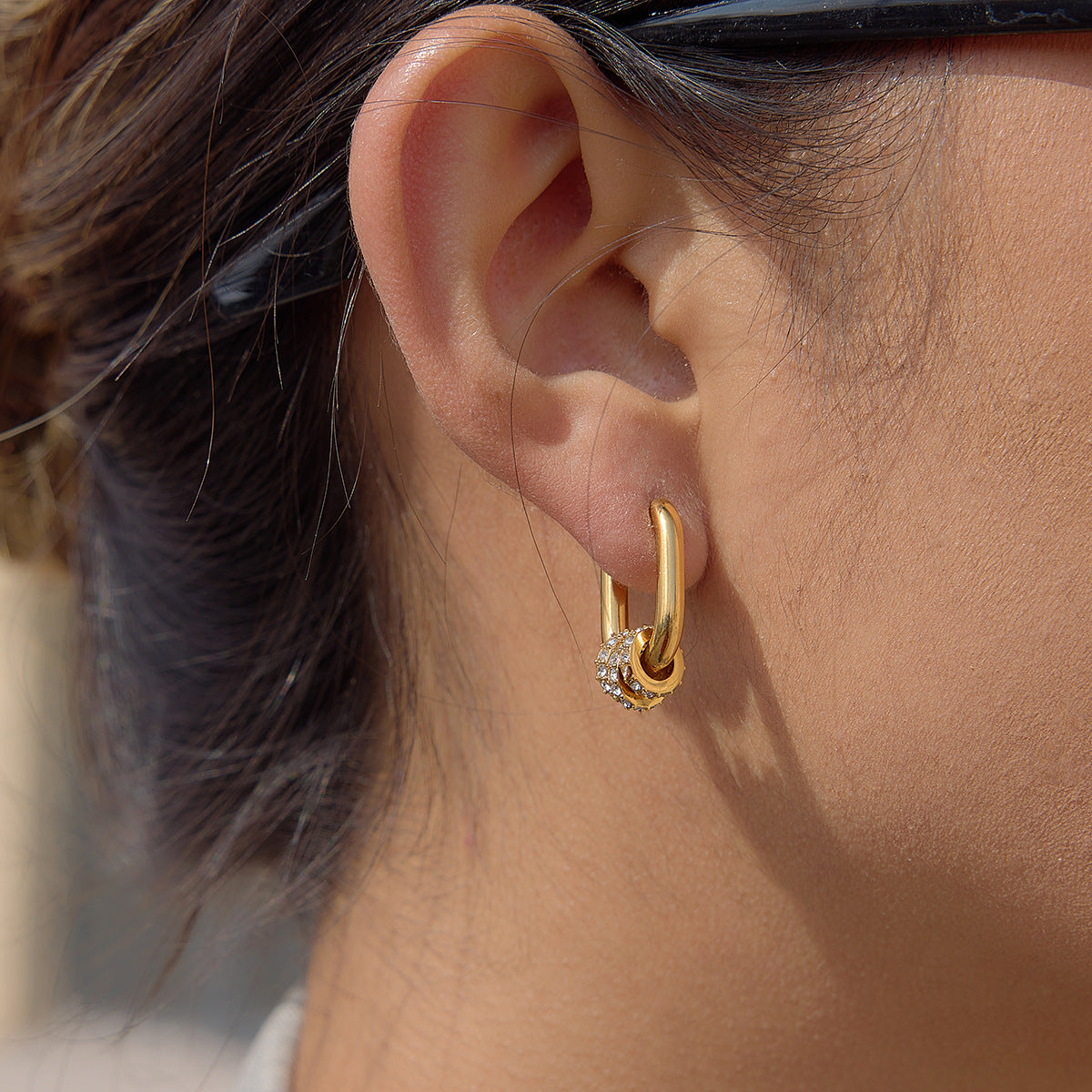 Minimalist Rhinestone U-Earrings