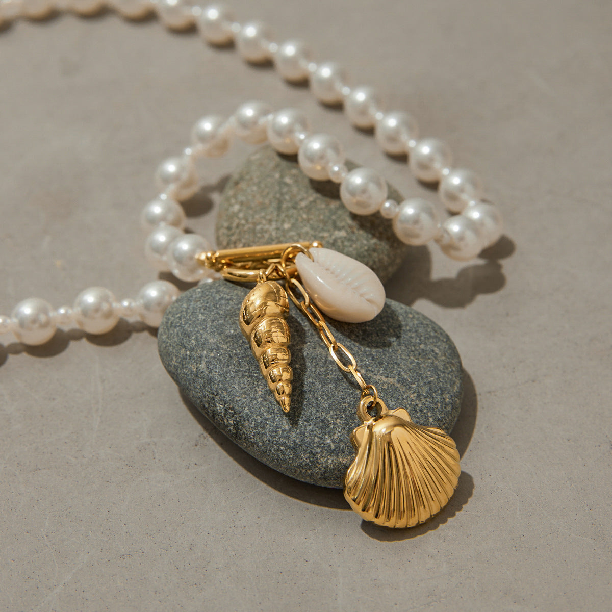 Pearl Pendant Necklace