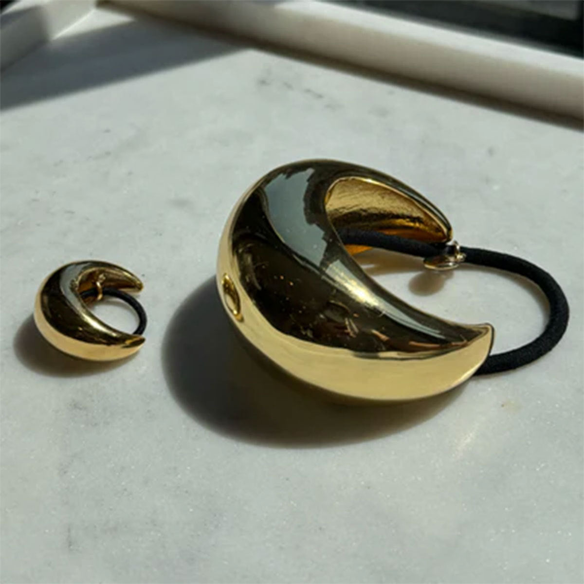 Stainless steel 18k gold-plated ponytail holder