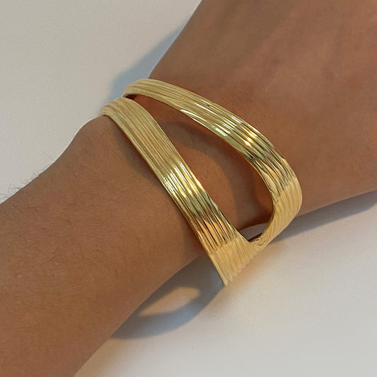 Hollow Open Bangle