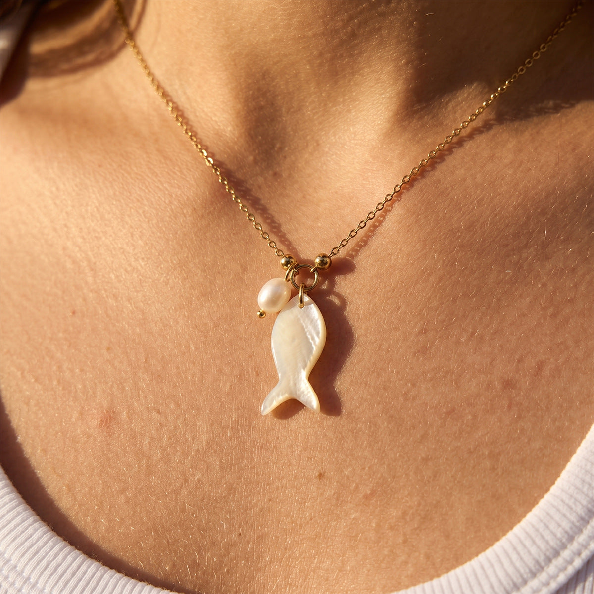Minimalist Single Pearl Necklace