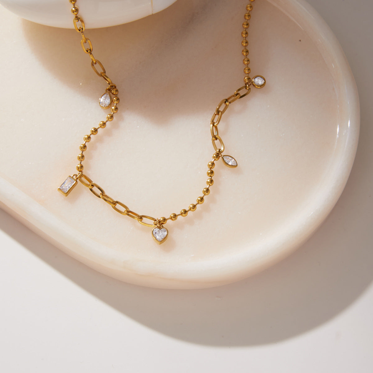 Minimalist Single Diamond-Cut Necklace