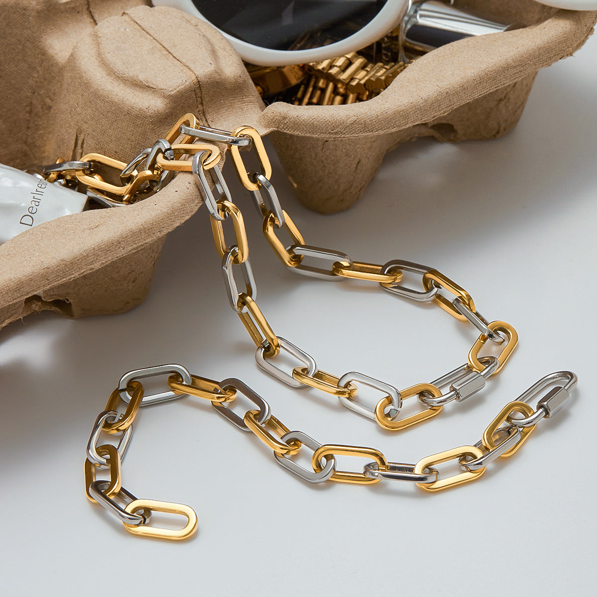Two-Tone Chain