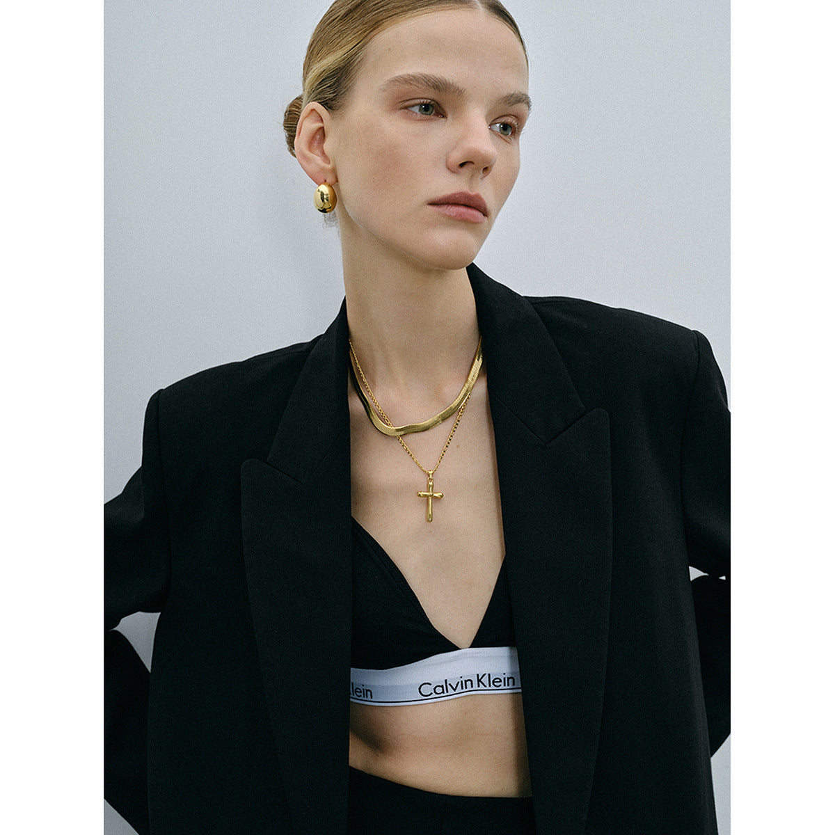 Stainless steel 18k gold-plated cross pendant necklace