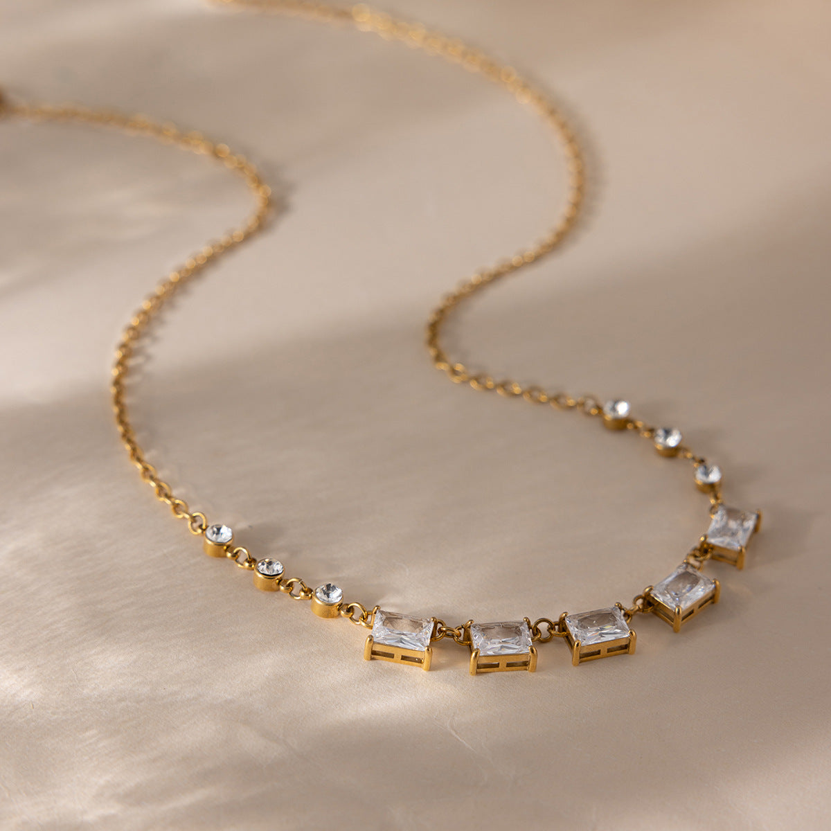 White Square Zircon Necklace