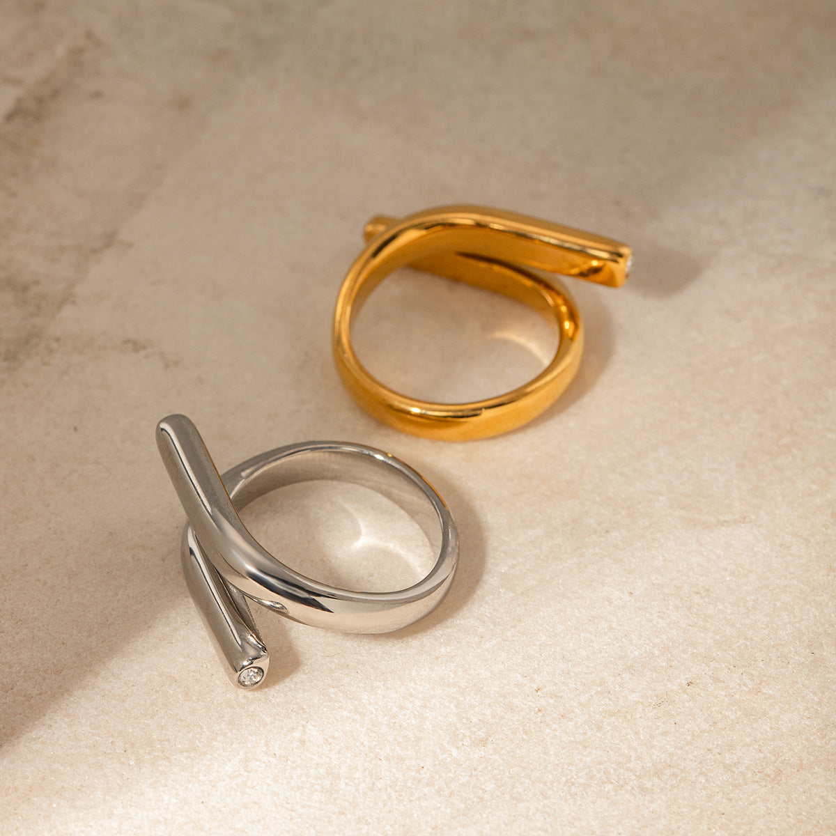 Stainless steel 18k gold-plated ring