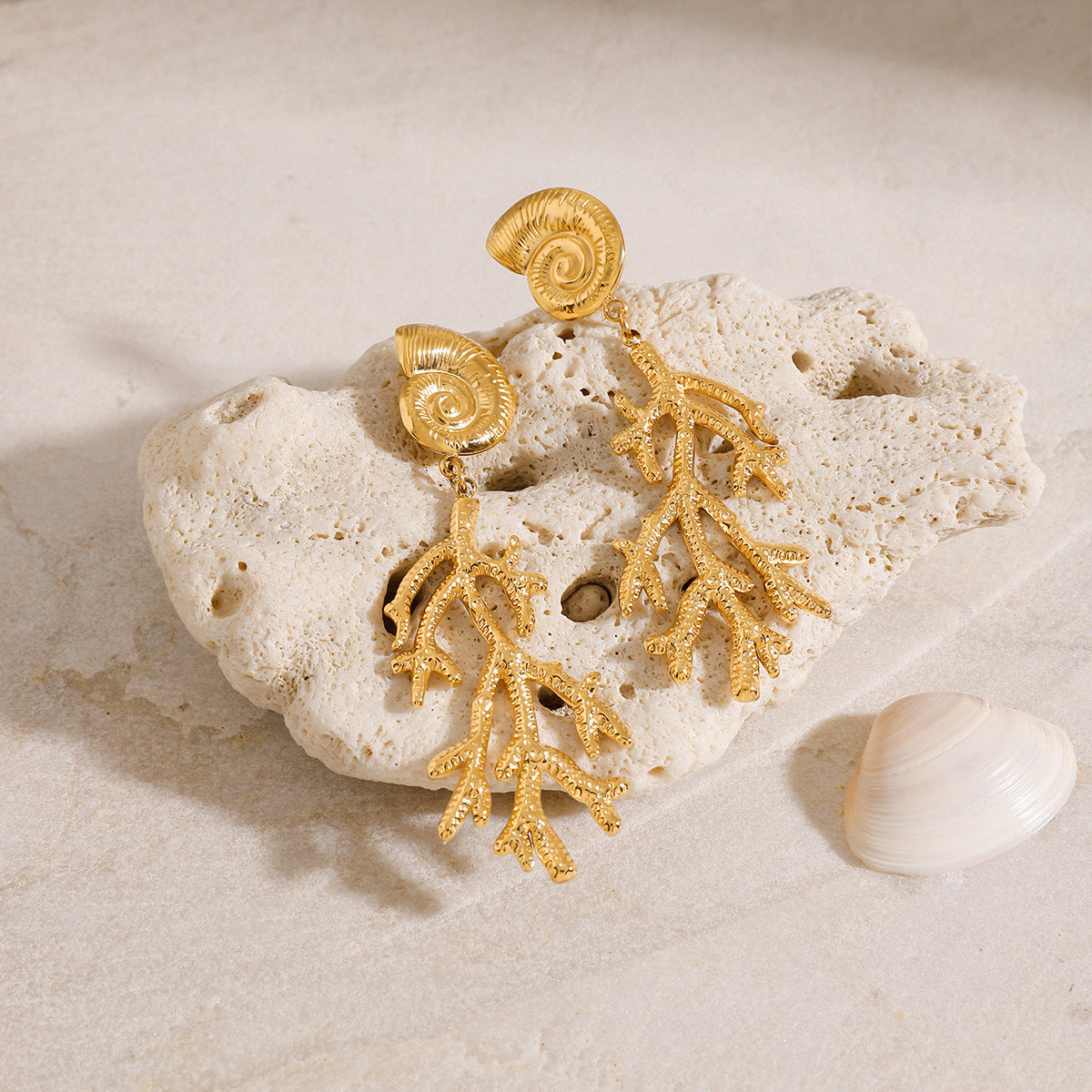 Stainless steel 18k gold-plated conch earrings