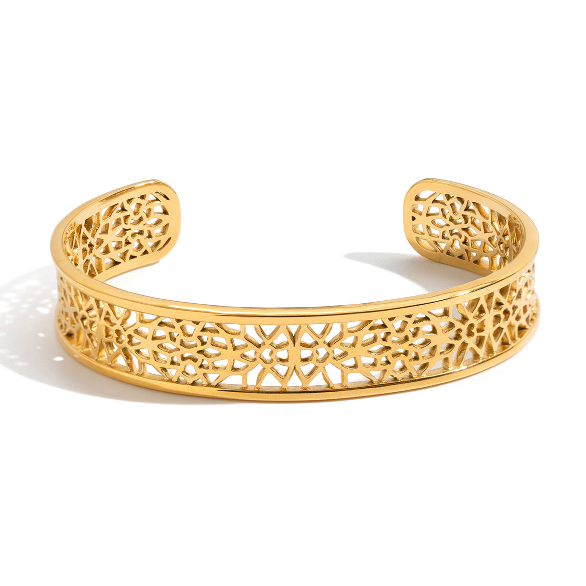 Stainless steel 18k gold-plated bangle