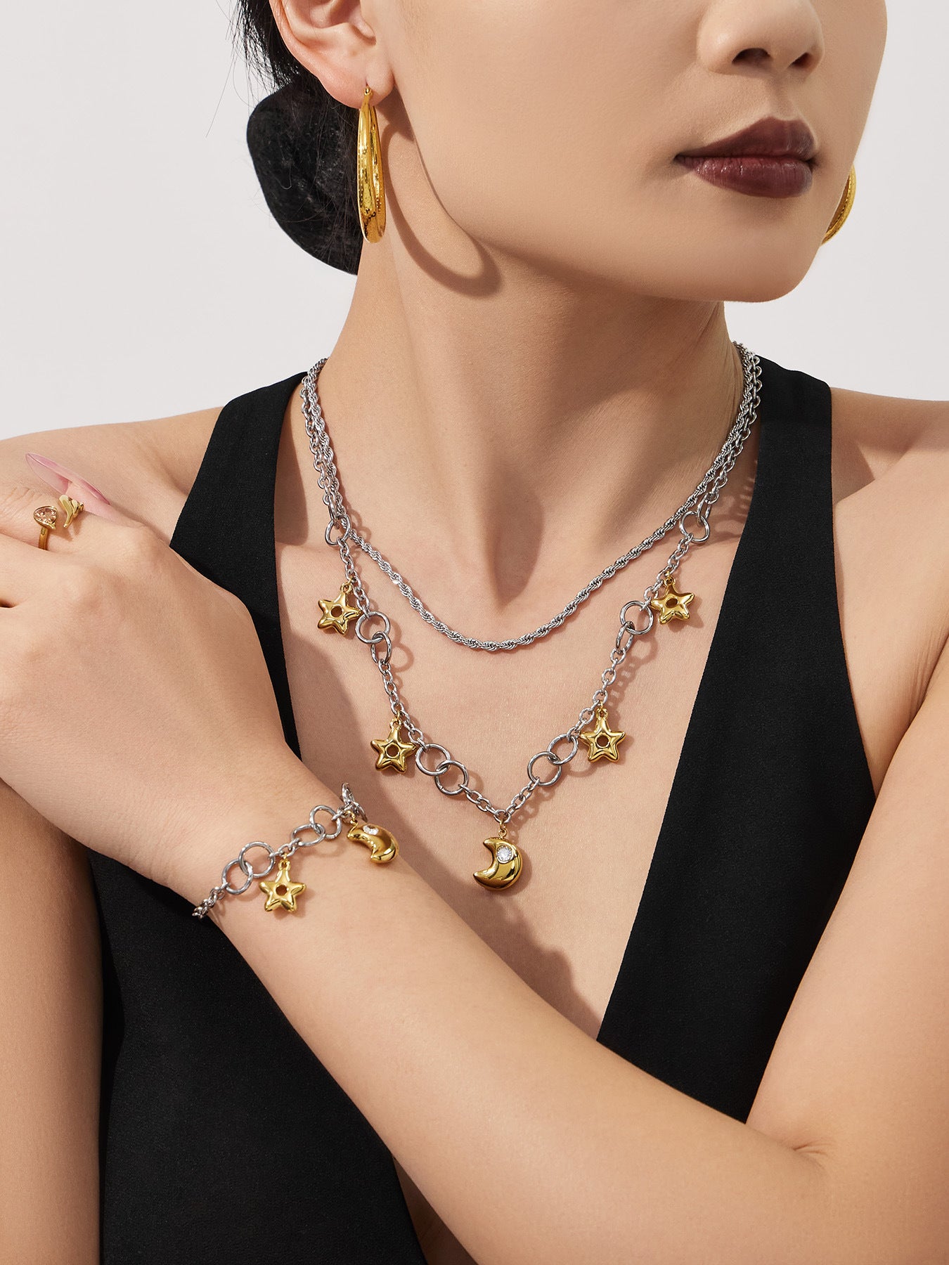 Two-tone cubic zirconia pendant stainless steel jewelry set