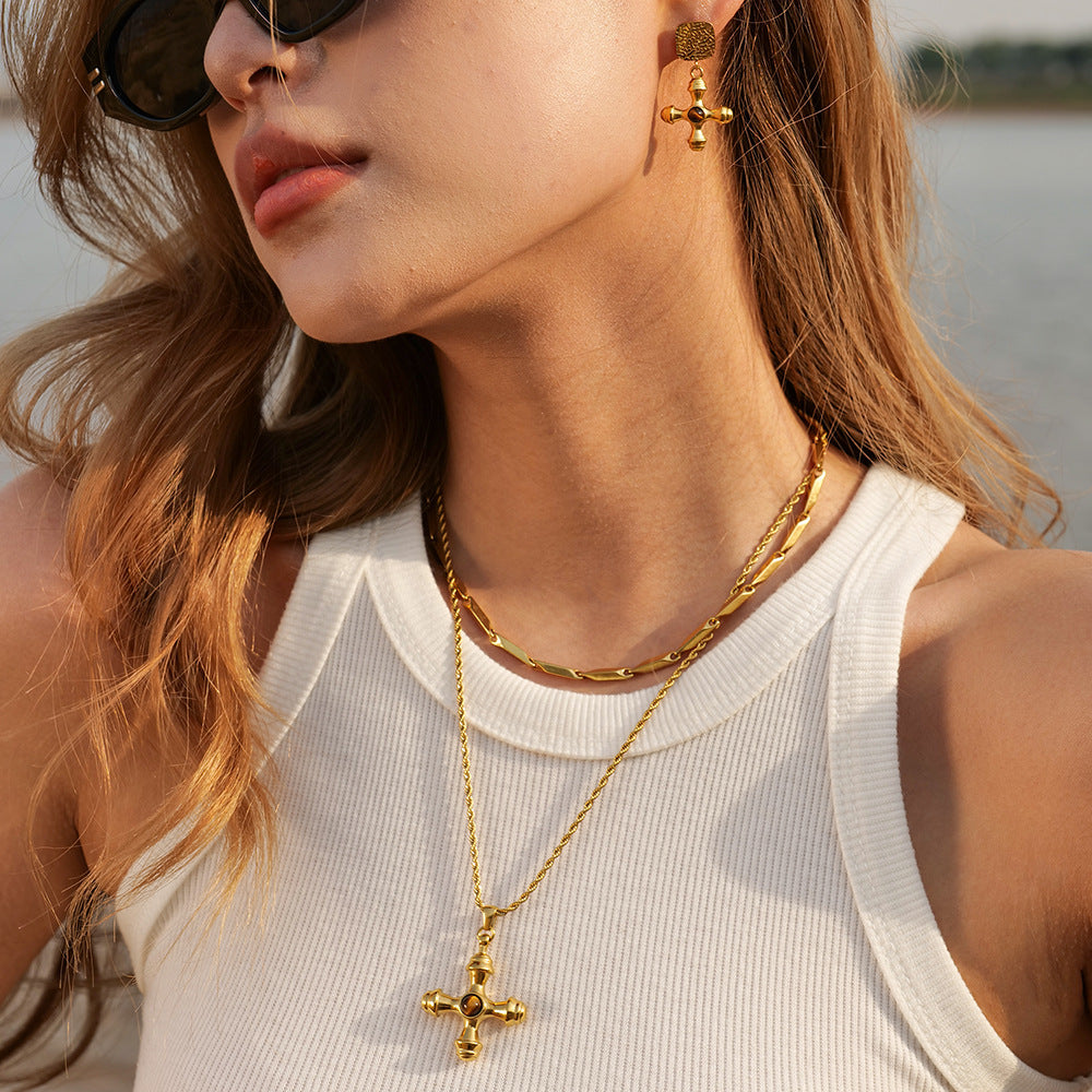 Stainless steel 18k gold-plated tiger's eye stone cross necklace