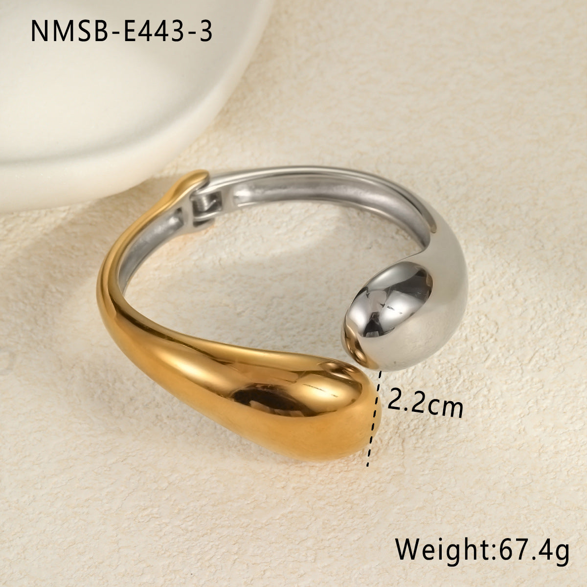 Bold Two-Tones Bangle